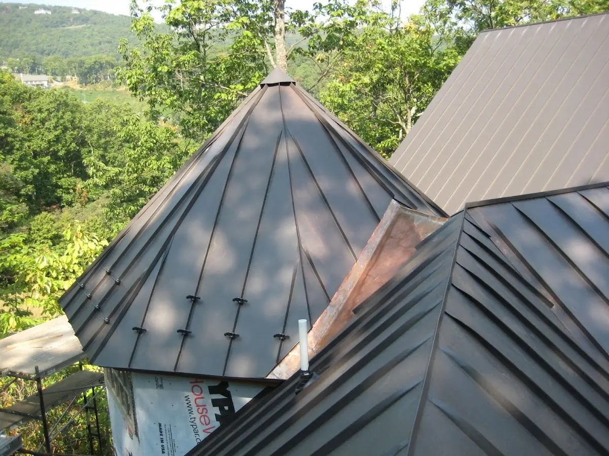 Professional Shingle Replacement & Repair by Craftsman Roofing in Grandview